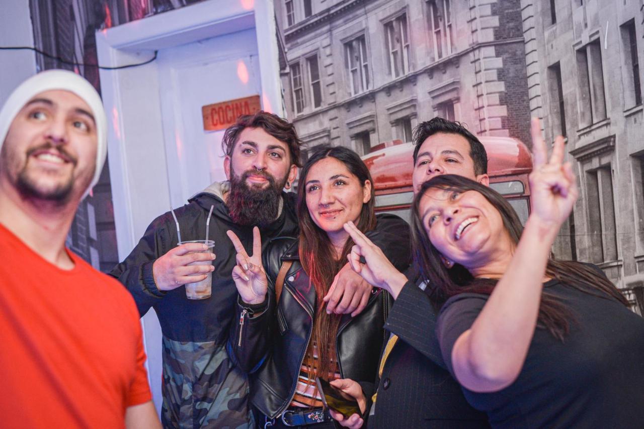 Urbano Hostel Santiago Luaran gambar