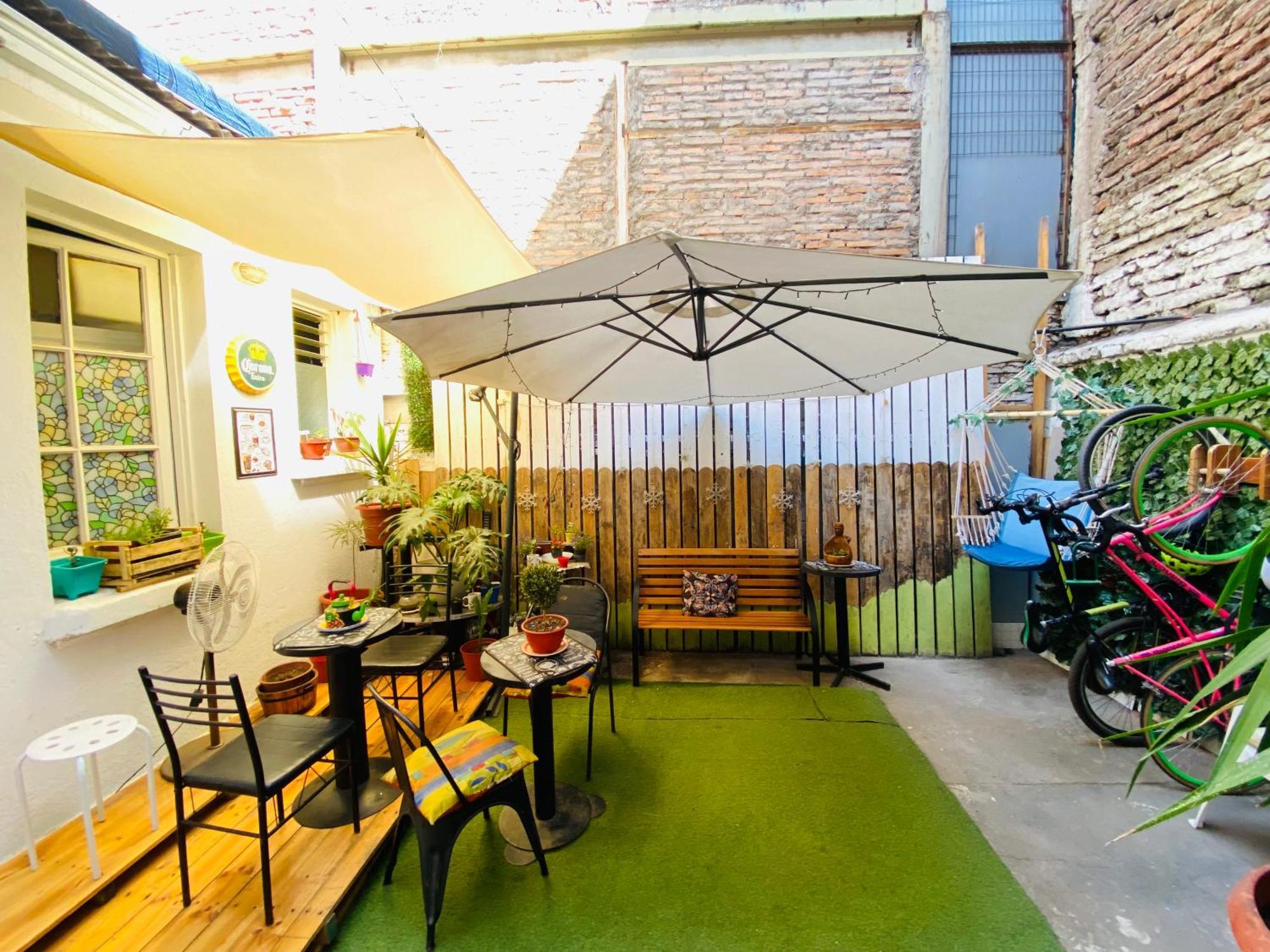 Urbano Hostel Santiago Luaran gambar